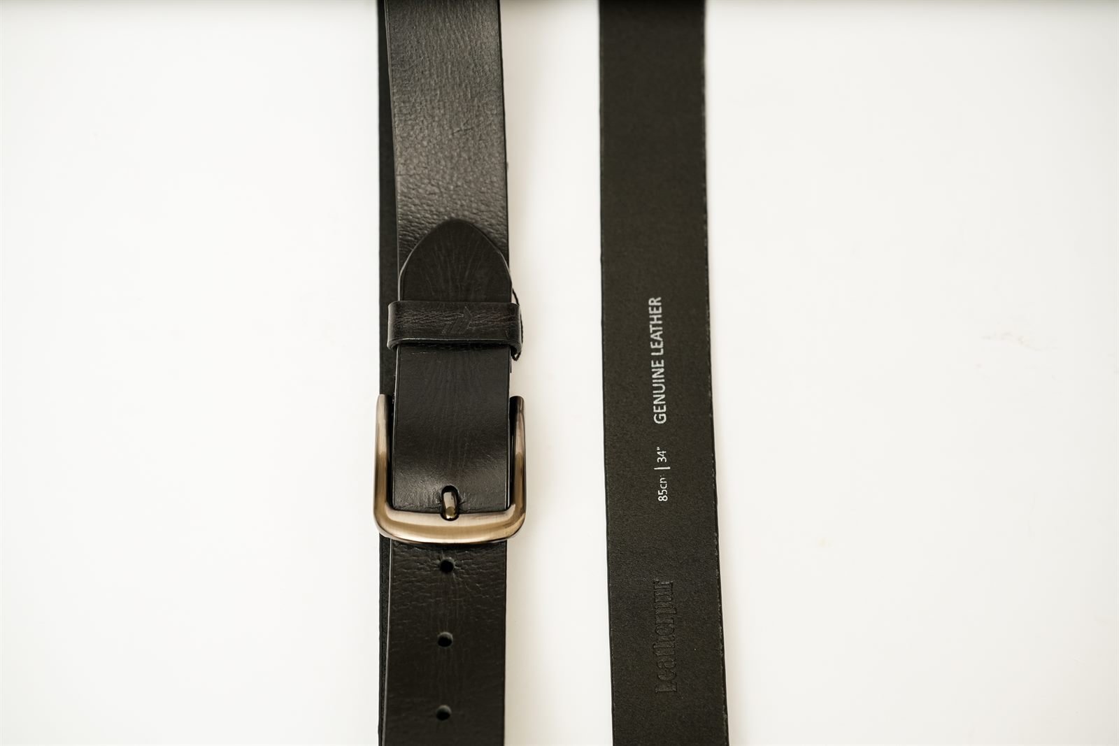 Attaro - genuine leather belt in classic black
