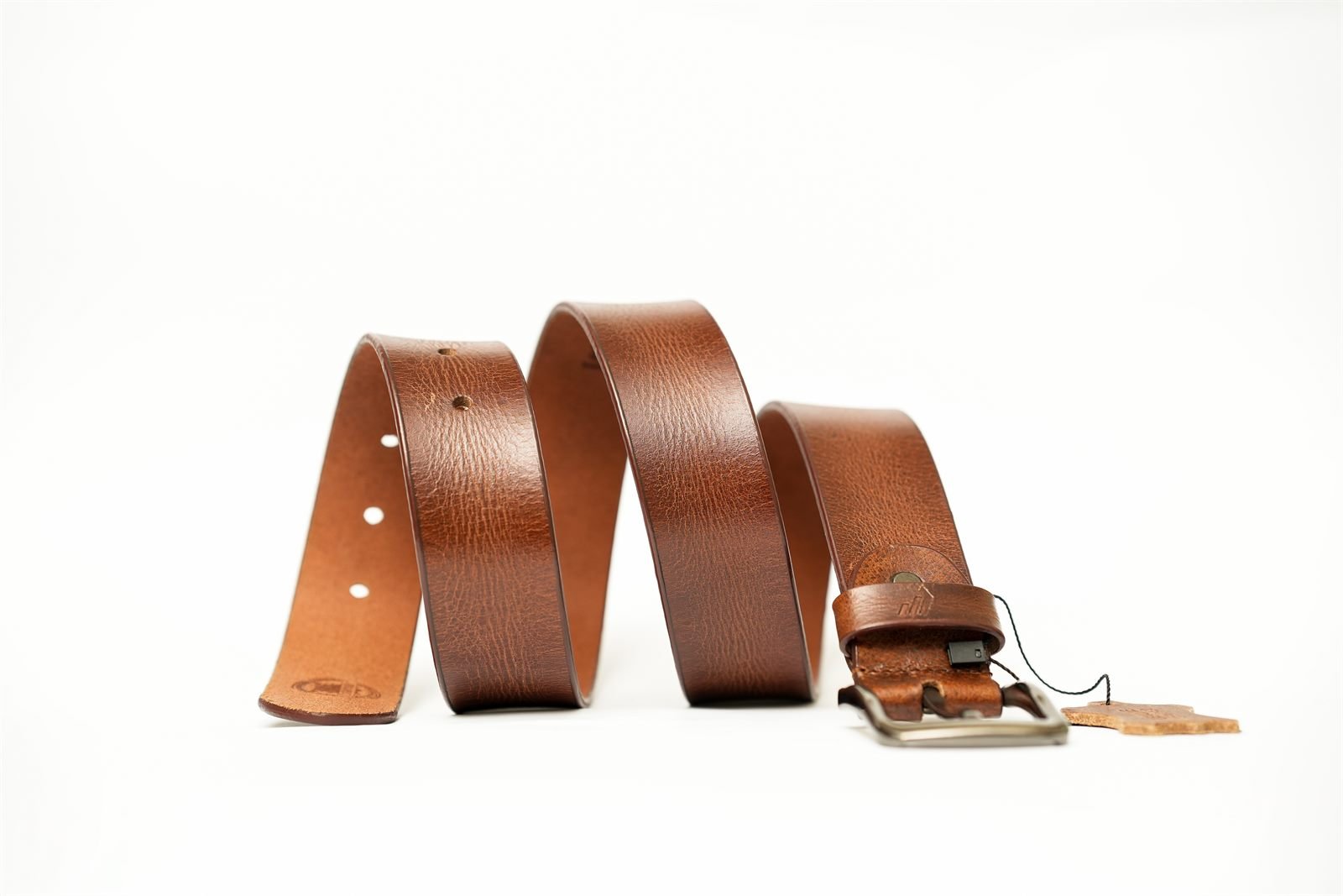 Cholvar - genuine leather belt in tan