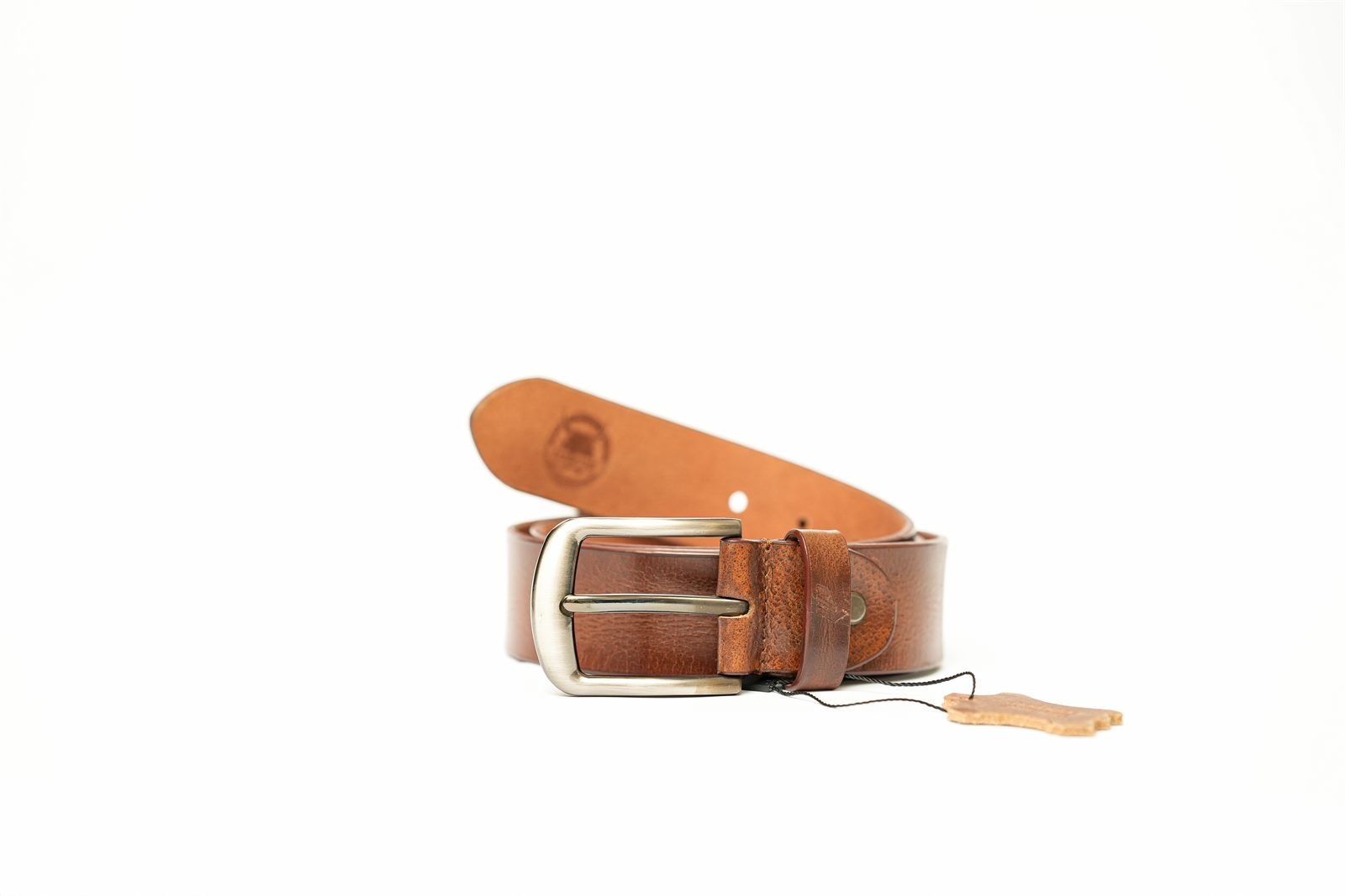 Cholvar - genuine leather belt in tan