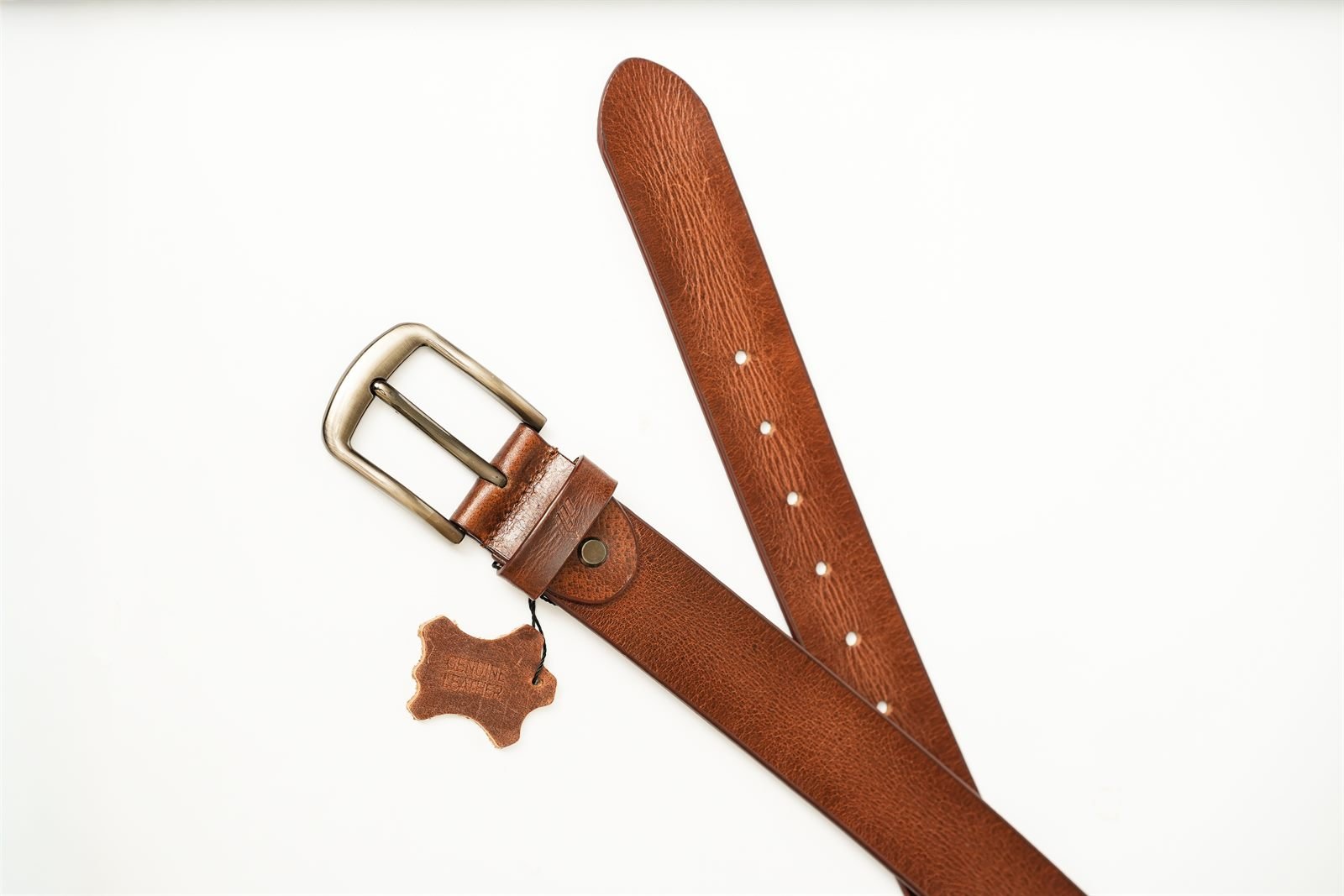 Cholvar - genuine leather belt in tan