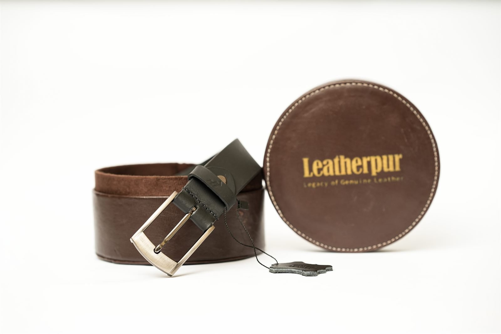 Noorvan - genuine leather belt in classic black