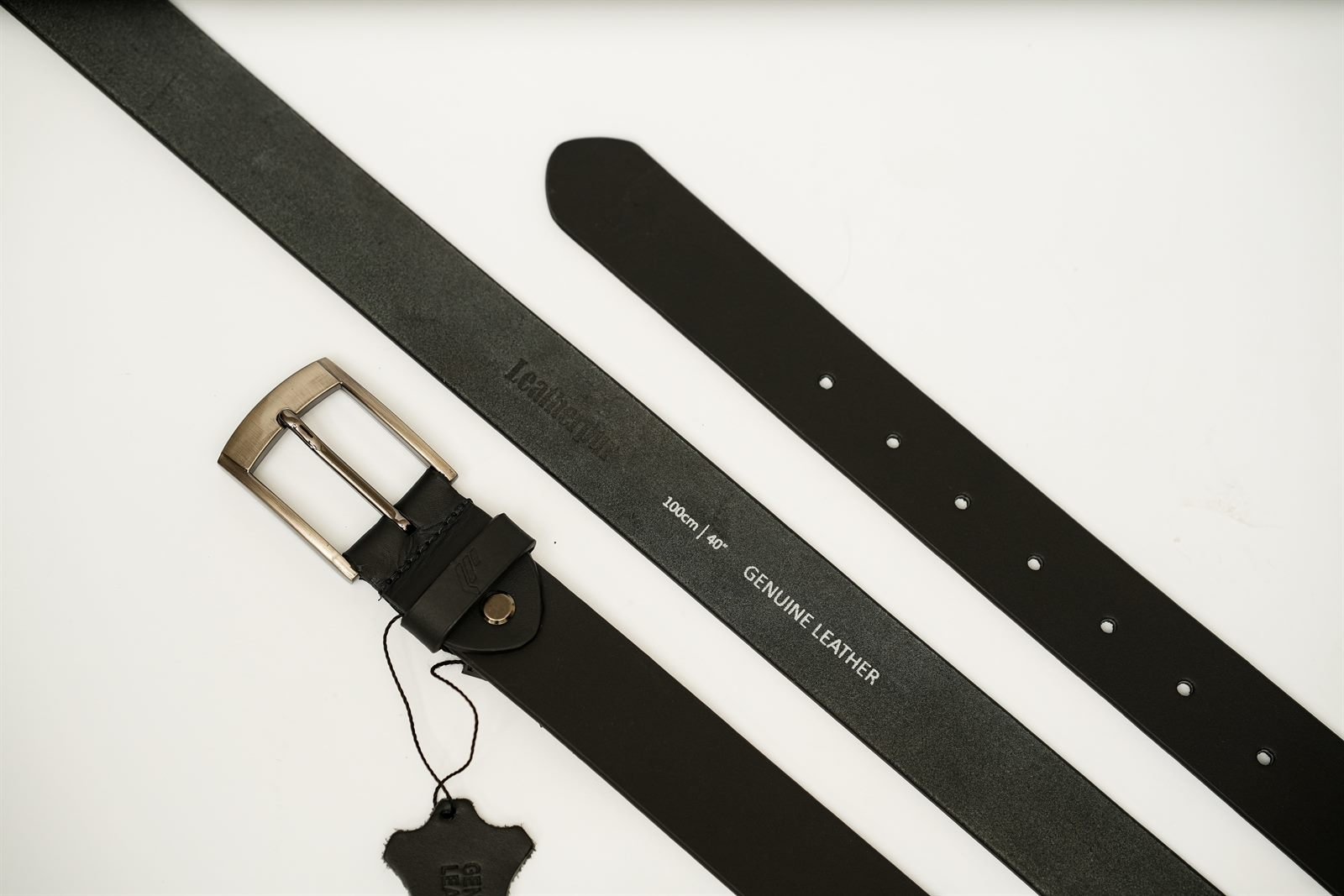 Noorvan - genuine leather belt in classic black