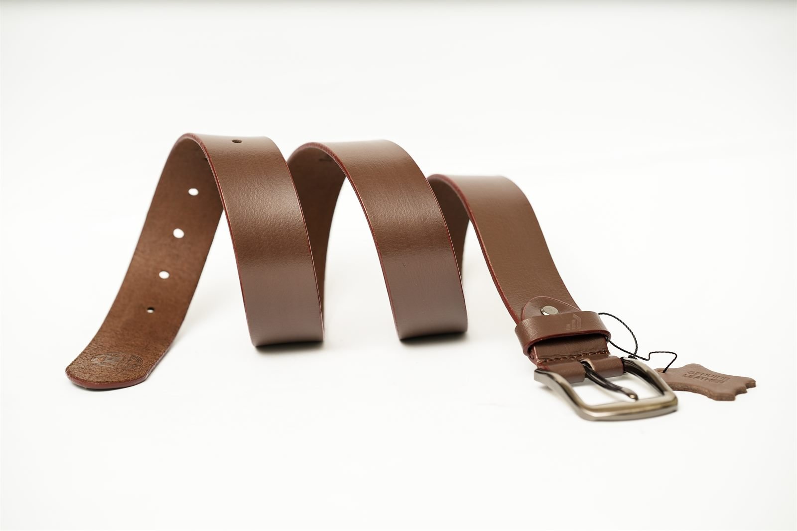 Rohvar - genuine leather belt in chestnut brown