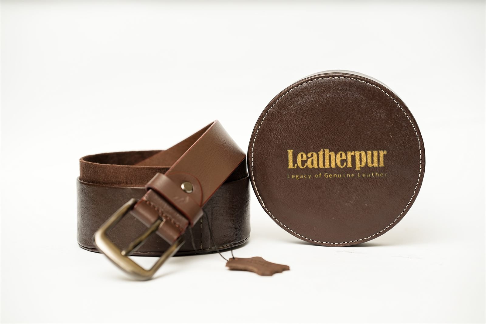Rohvar - genuine leather belt in chestnut brown