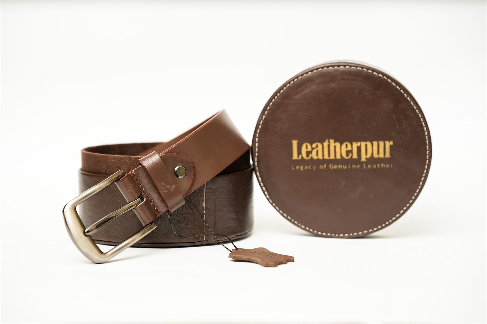 Rohvar - genuine leather belt in chestnut brown