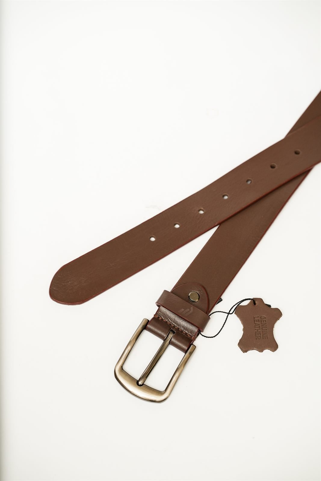 Rohvar - genuine leather belt in chestnut brown
