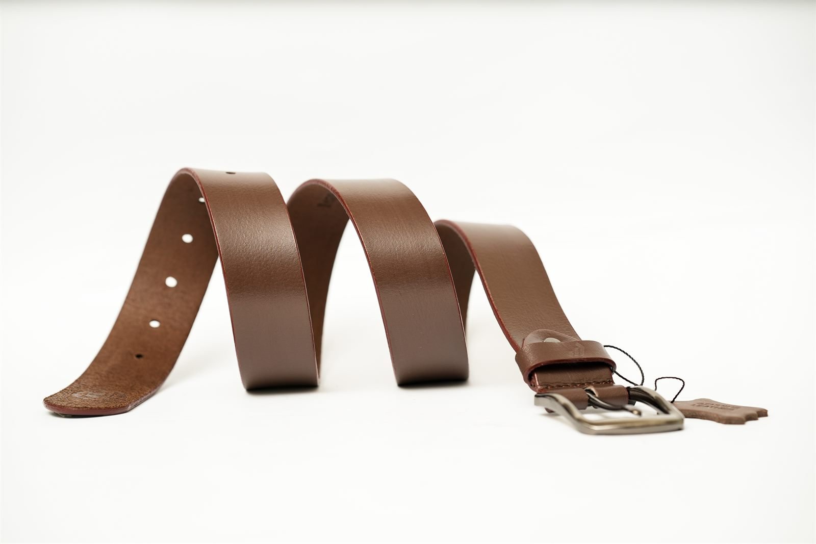 Rohvar - genuine leather belt in chestnut brown